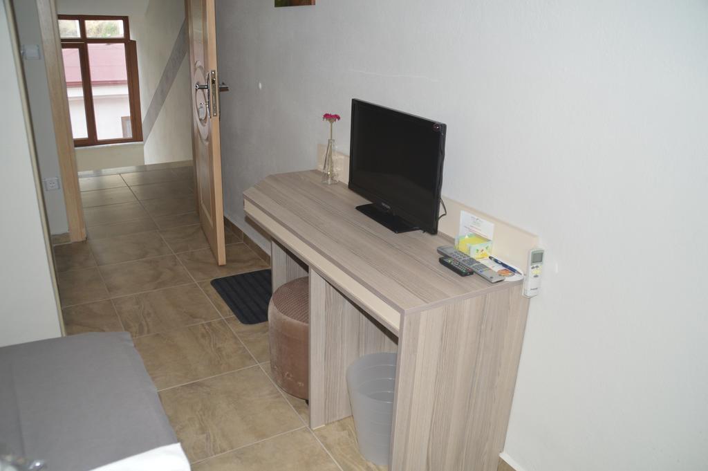Hotel Hugo Altınoluk Pokoj fotografie